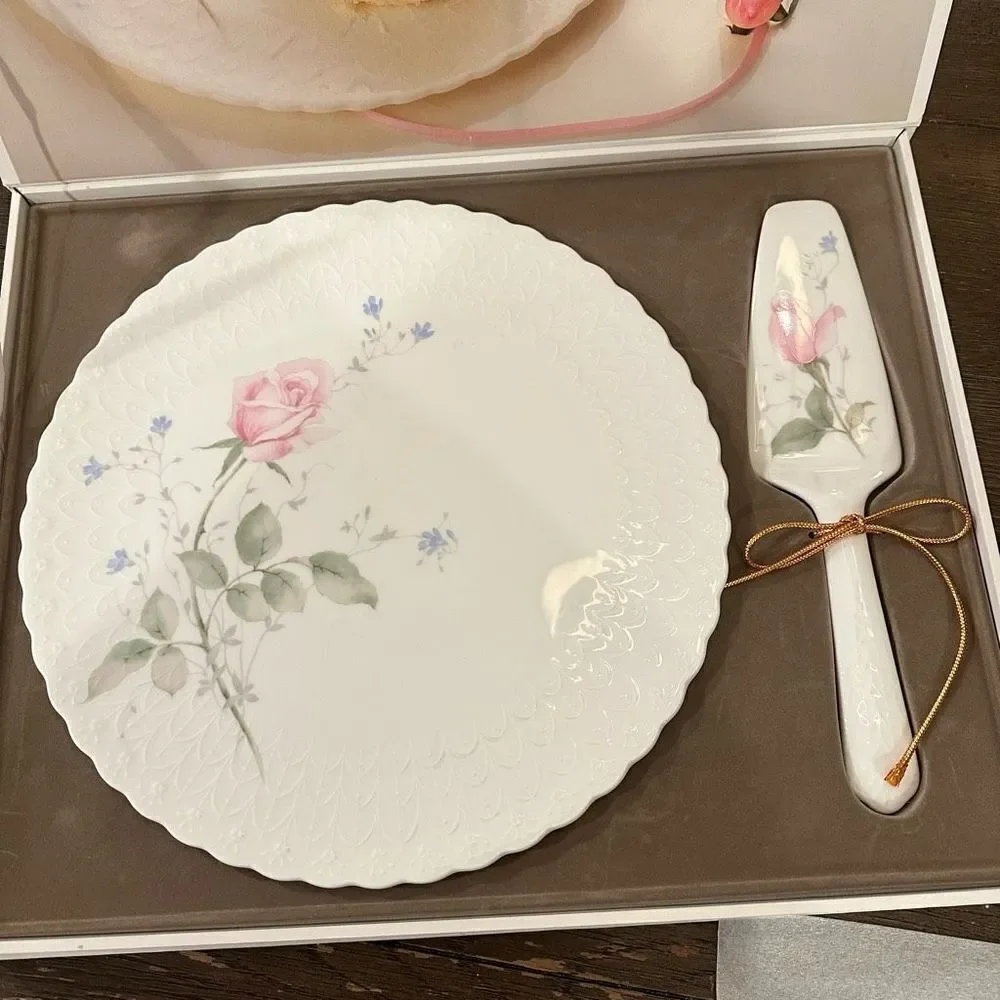 Mikasa April Rose Cake Server Plate & Slicer 1980s Vintage Bone China New‎